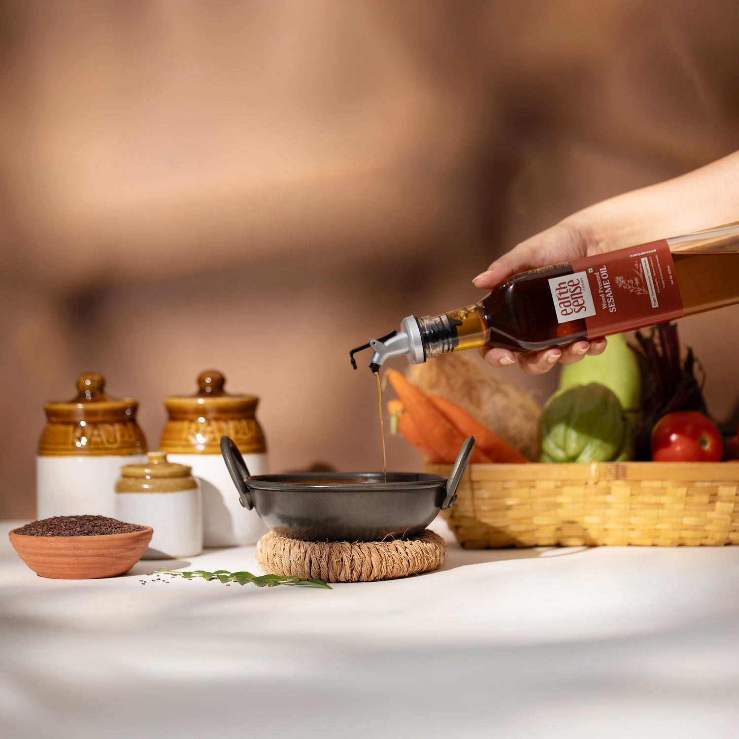 Wood-Pressed Sesame Oil
